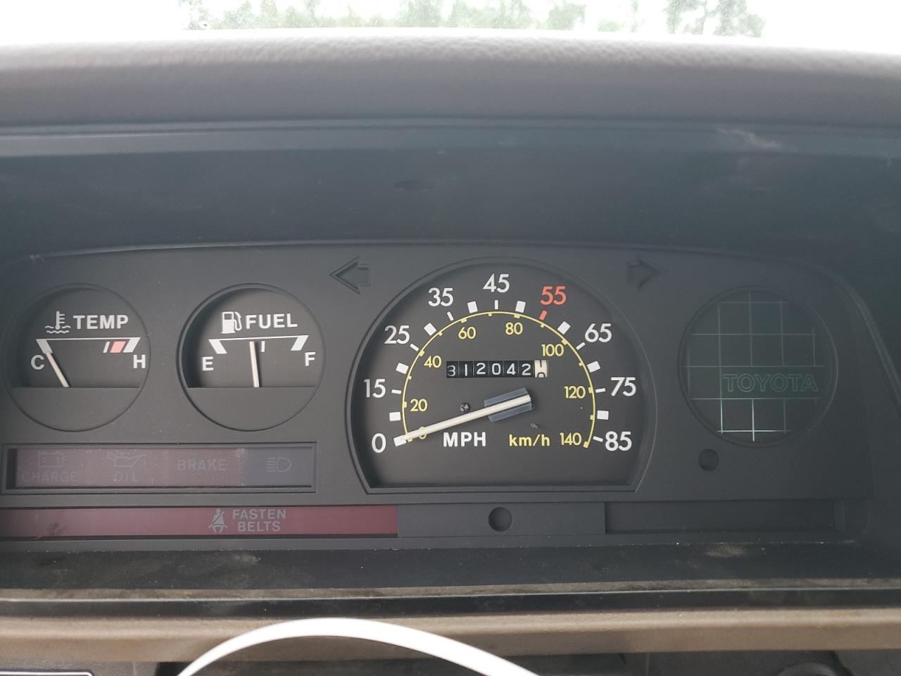 1983 Toyota Pickup 1/2 Ton Rn34 VIN: JT4RN34R1D0089716 Lot: 64086115