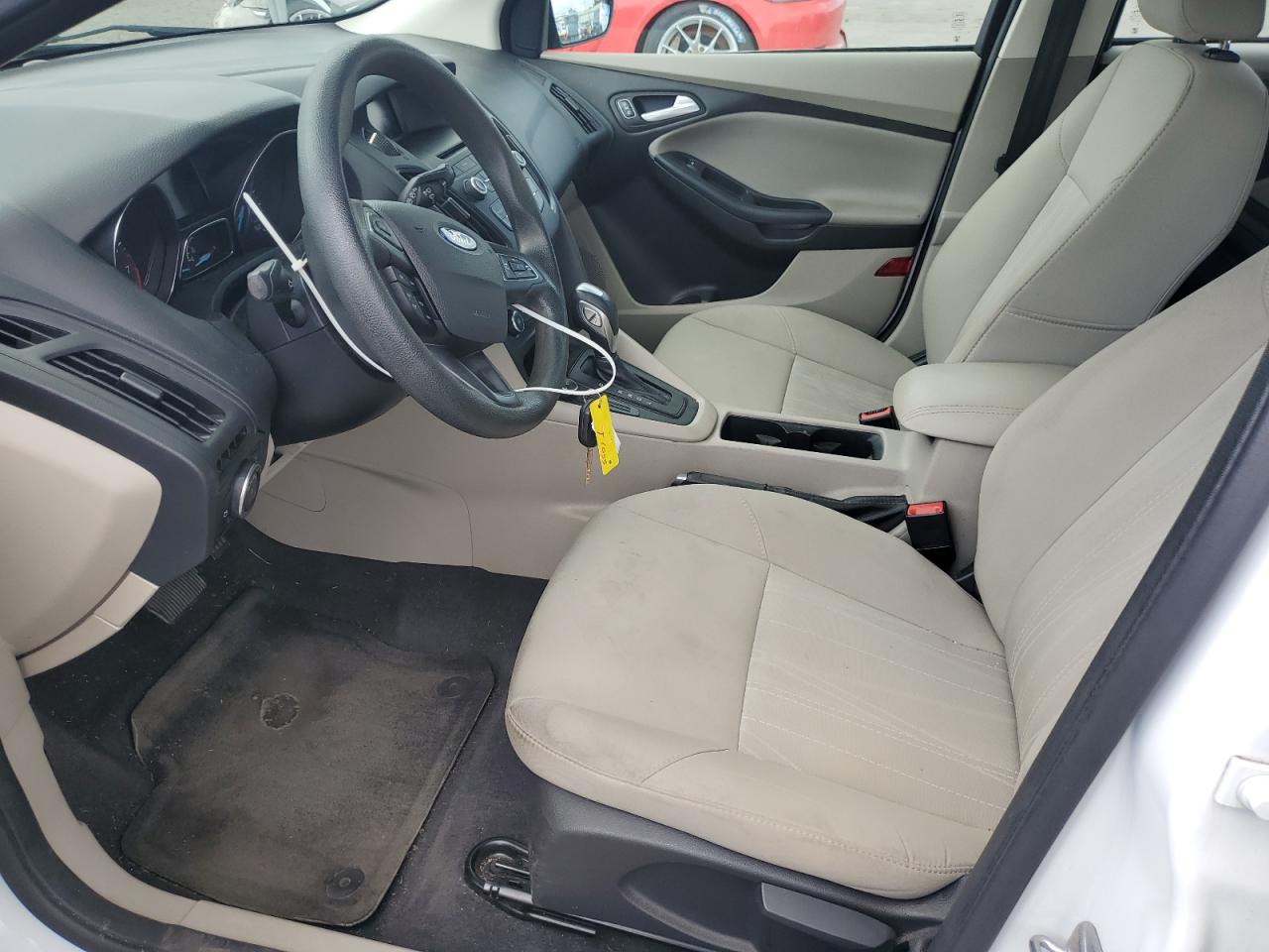 2016 Ford Focus Se VIN: 1FADP3K25GL304131 Lot: 65404735