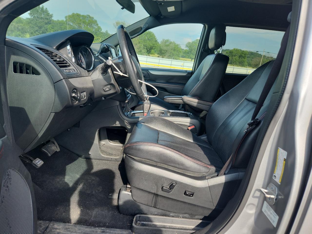 2014 Dodge Grand Caravan R/T VIN: 2C4RDGEG3ER337334 Lot: 64421955