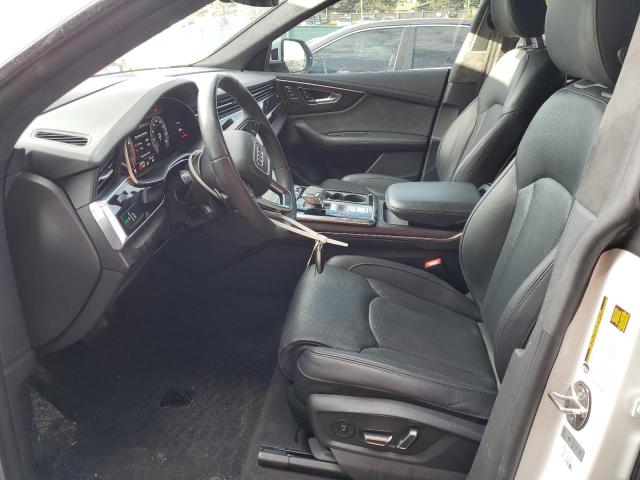  AUDI Q8 2021 Biały