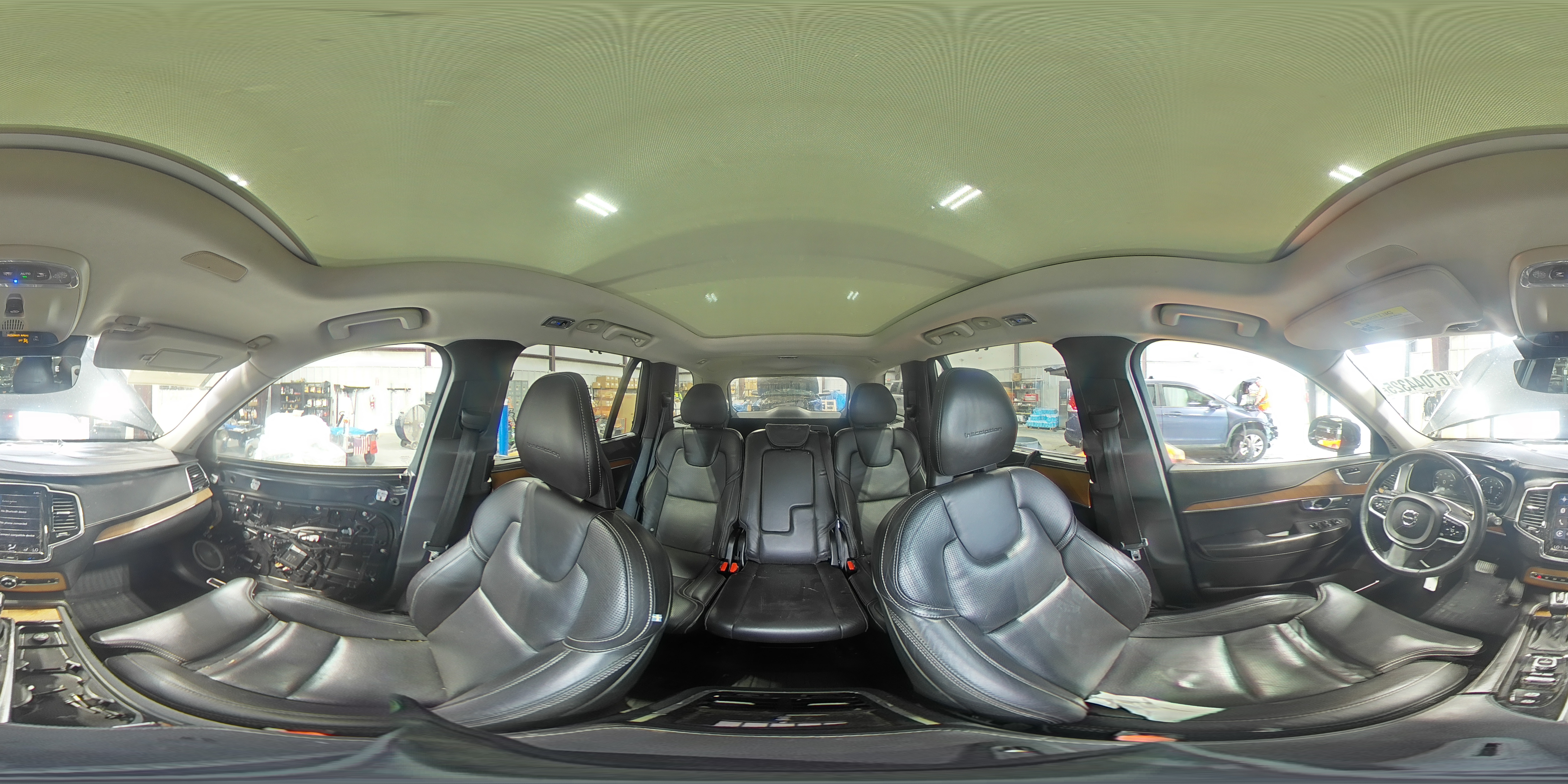 2017 Volvo Xc90 T6 VIN: YV4A22PL3H1150150 Lot: 67044325