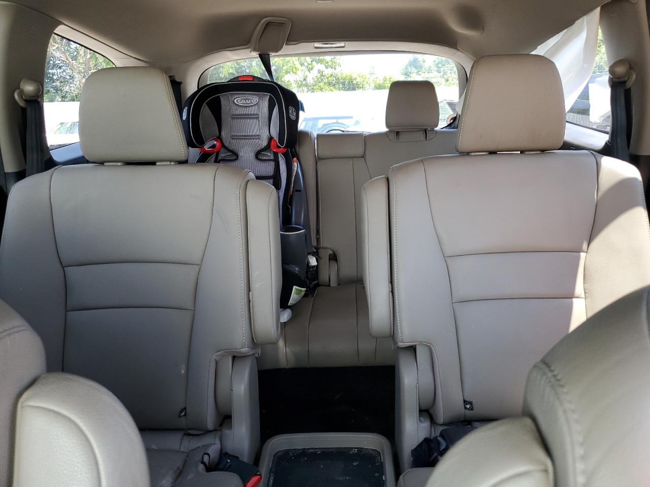 2019 Honda Pilot Touring VIN: 5FNYF6H68KB074204 Lot: 63221895