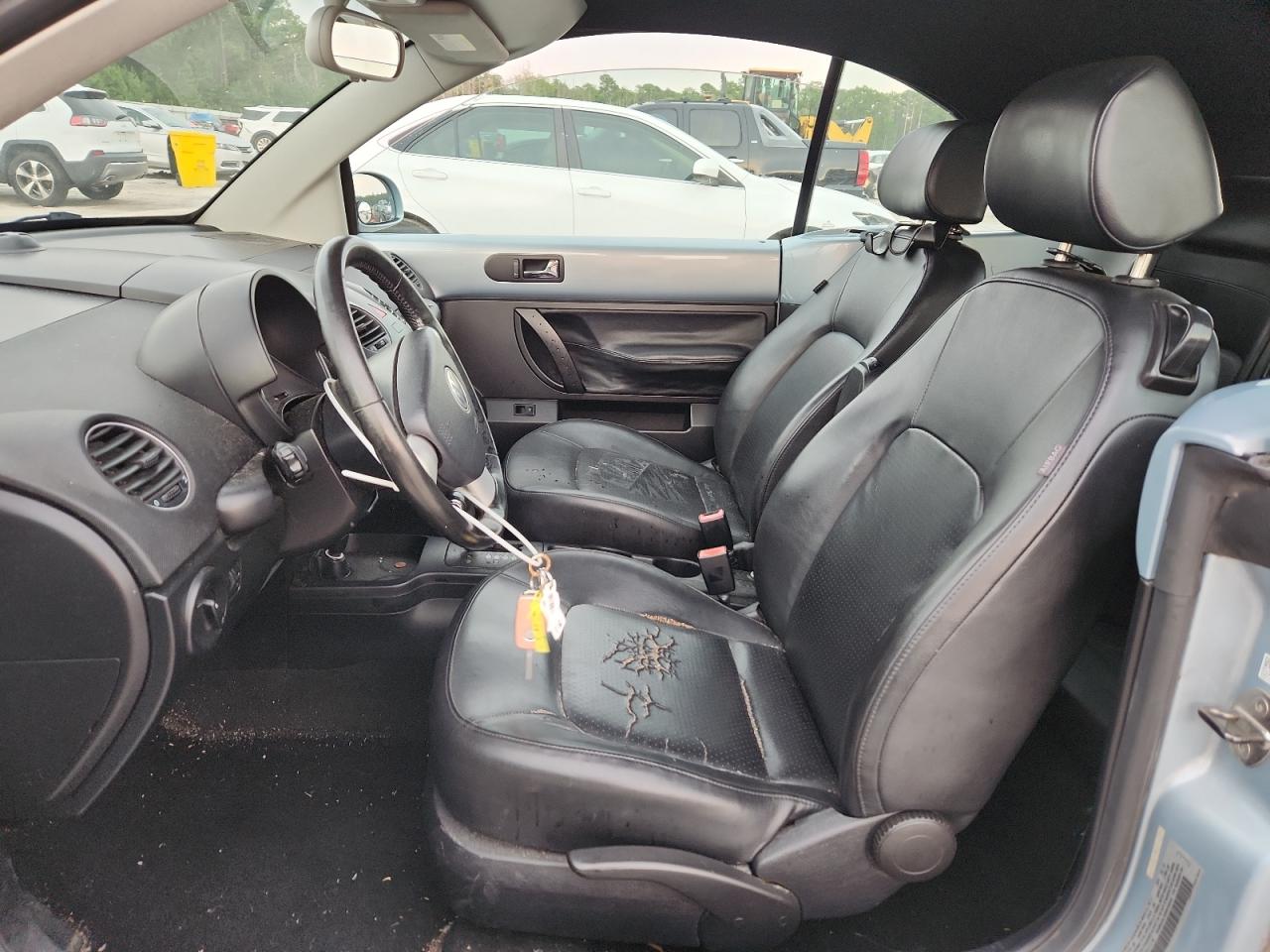 2010 Volkswagen New Beetle VIN: 3VWRW3AL9AM004690 Lot: 63482585