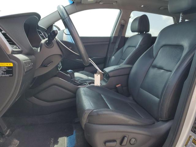  HYUNDAI TUCSON 2016 Srebrny