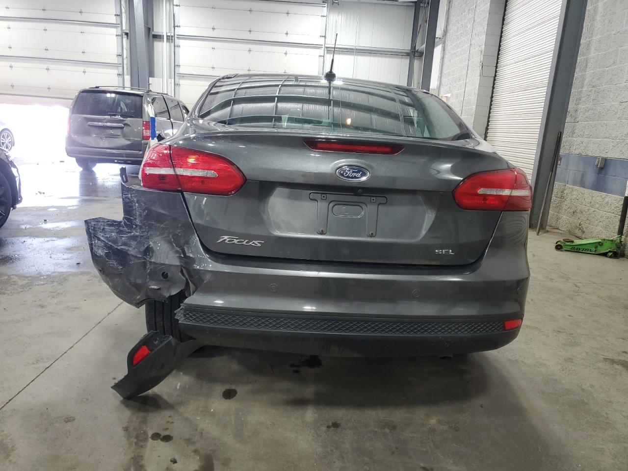 2017 Ford Focus Sel VIN: 1FADP3H22HL272215 Lot: 64562175