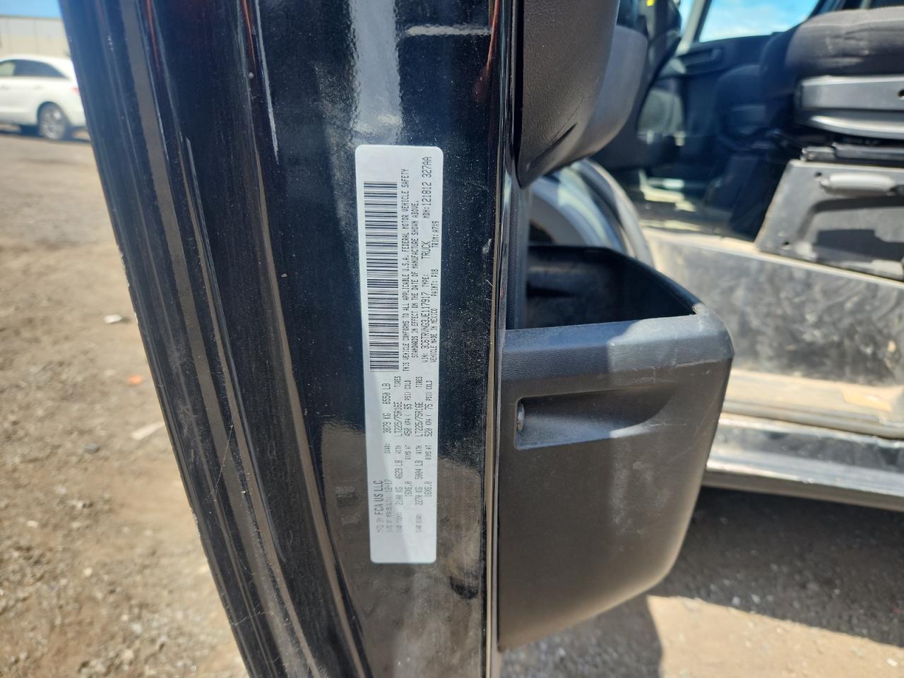 2018 Ram 1500 Promaster VIN: 3C6TRVNG3JE117917 Lot: 64737075