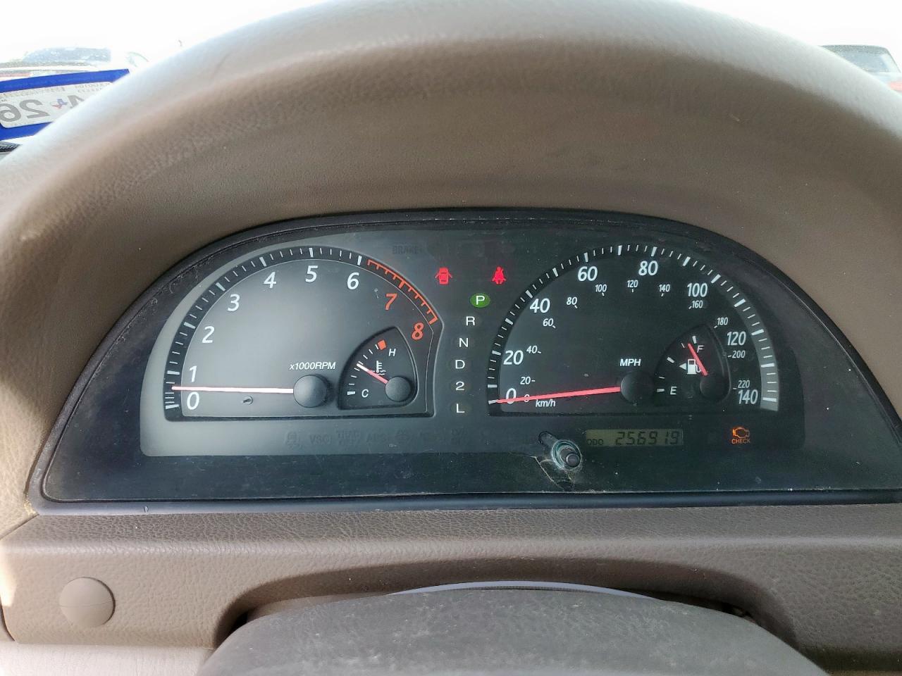 2003 Toyota Camry Le VIN: JTDBE32K330143135 Lot: 64695415