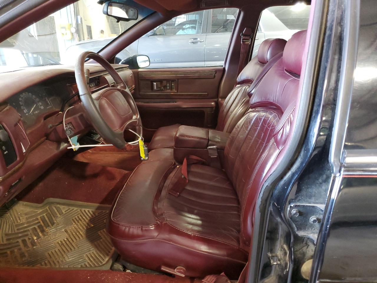 1994 Buick Roadmaster VIN: 1G4BN52P0RR424901 Lot: 62888885