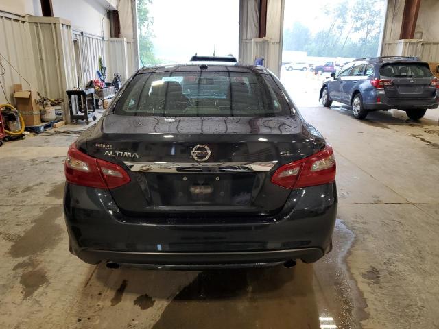  NISSAN ALTIMA 2018 Szary