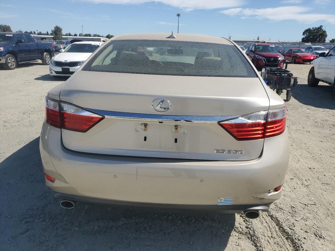 jthbk1ggxd2081769 JTHBK1GGXD2081769 2013 Lexus Es 350