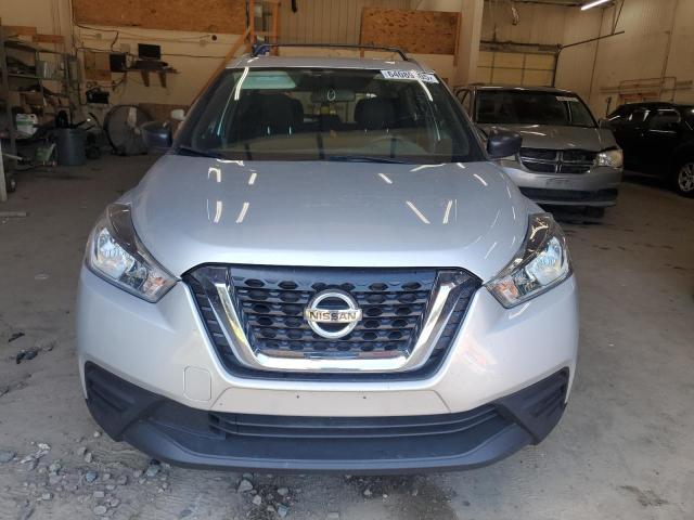  NISSAN KICKS 2018 Silver