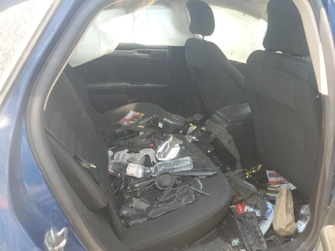 3FA6P0H73HR142979 2017 Ford Fusion Se