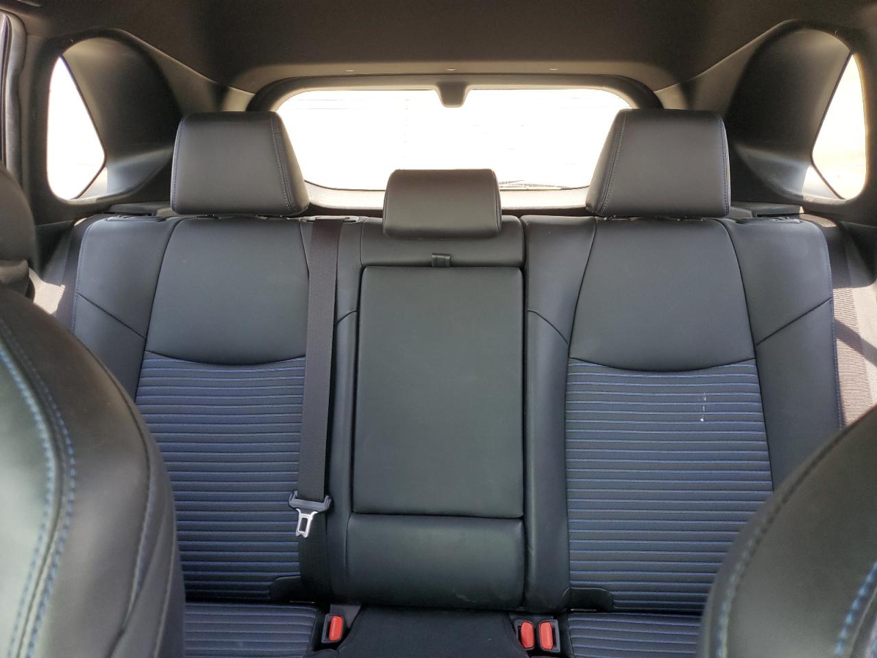 2020 Toyota Rav4 Xse VIN: JTMEWRFV9LJ041950 Lot: 63705365