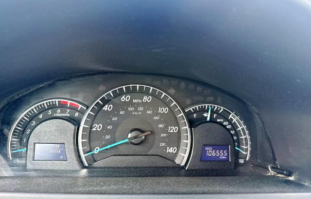 Sedans TOYOTA CAMRY 2013 Granatowy