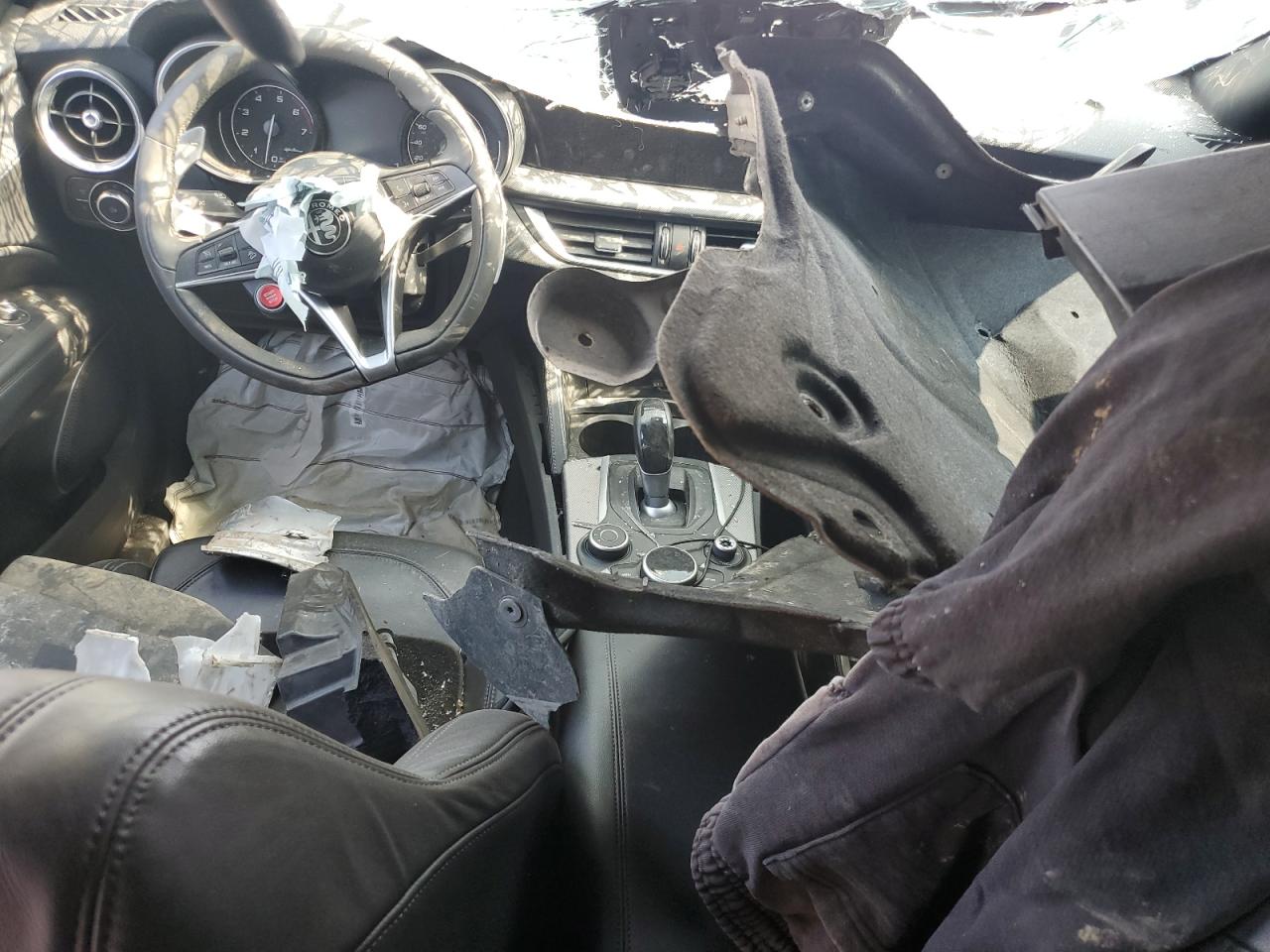 2018 Alfa Romeo Stelvio Ti Sport VIN: ZASFAKNN1J7B82024 Lot: 61452415