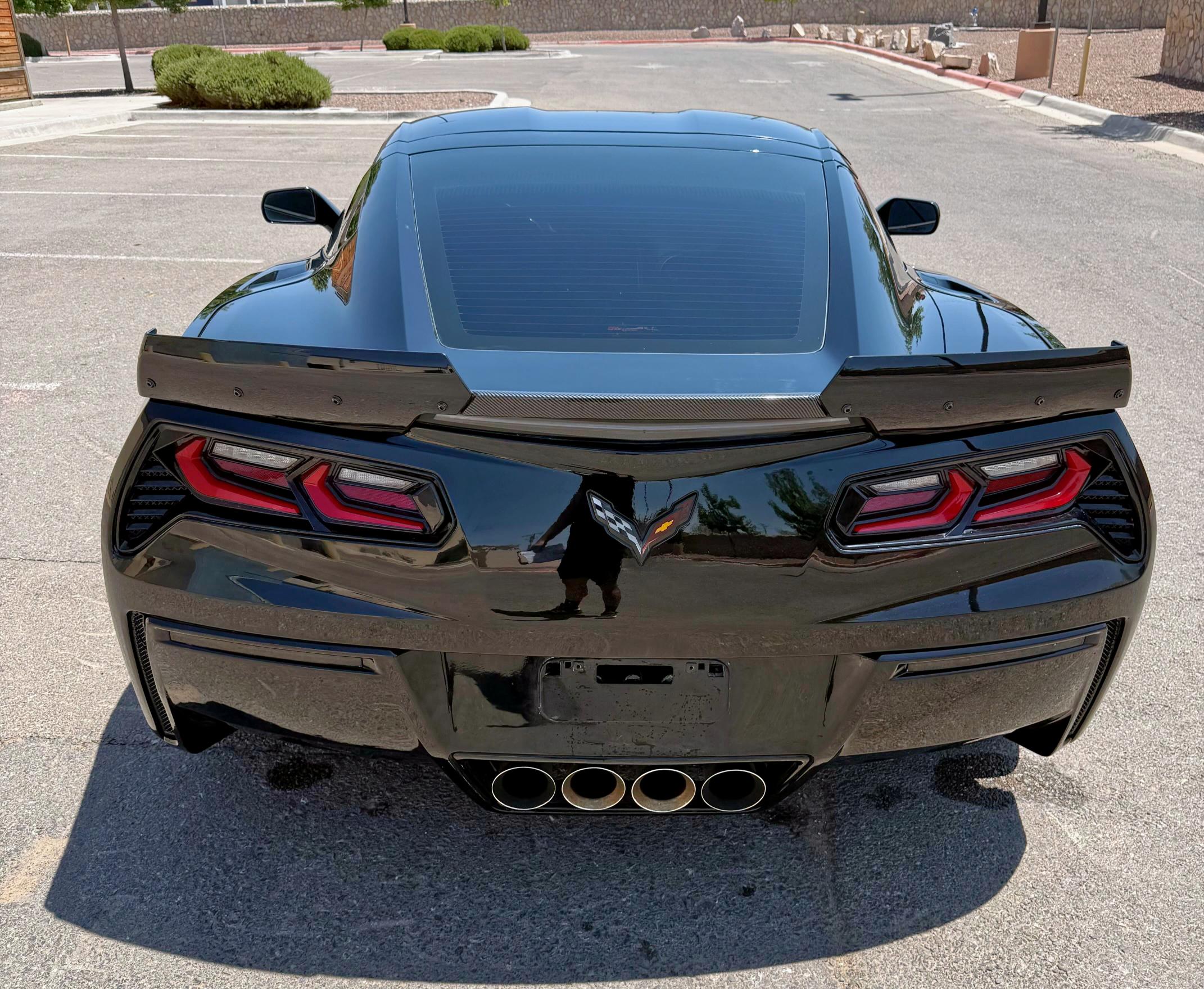 Coupet CHEVROLET CORVETTE 2014 Black
