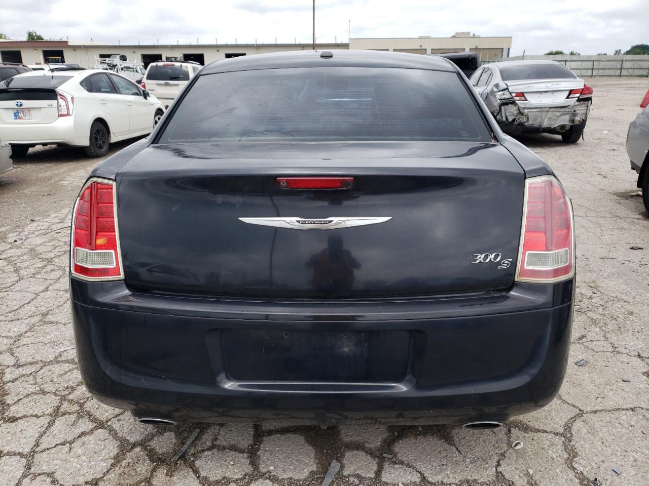 2013 Chrysler 300 S VIN: 2C3CCABG8DH643920 Lot: 64849765