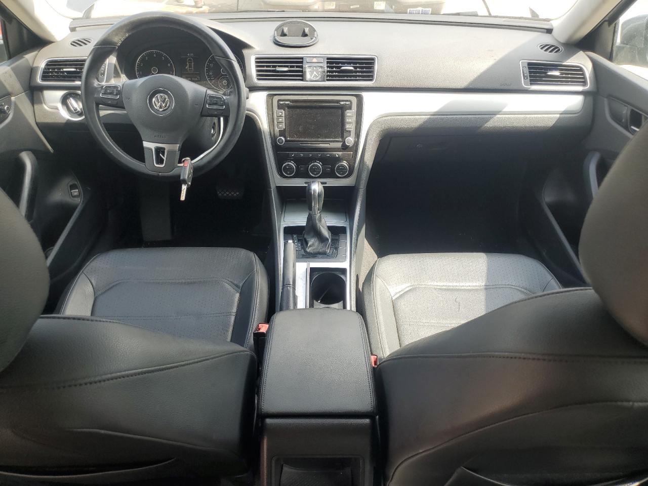 2012 Volkswagen Passat Se VIN: 1VWBH7A3XCC073329 Lot: 65045595