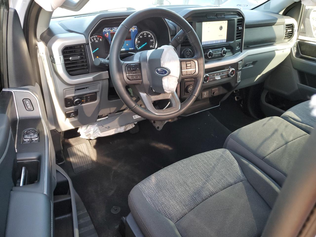 2022 Ford F150 VIN: 1FTMF1C5XNKE58945 Lot: 62158865
