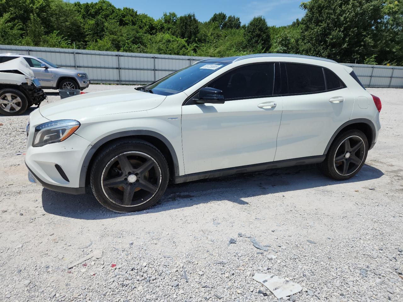 wdctg4gb9fj037455 WDCTG4GB9FJ037455 2015 Mercedes-Benz Gla 250 4Matic