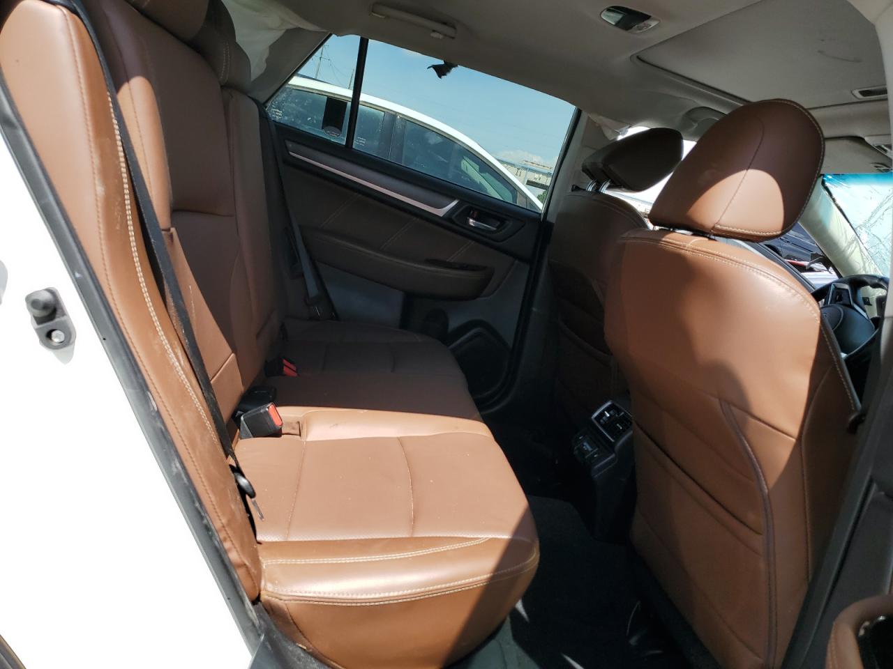 2018 Subaru Outback Touring VIN: 4S4BSETC1J3342607 Lot: 63778805