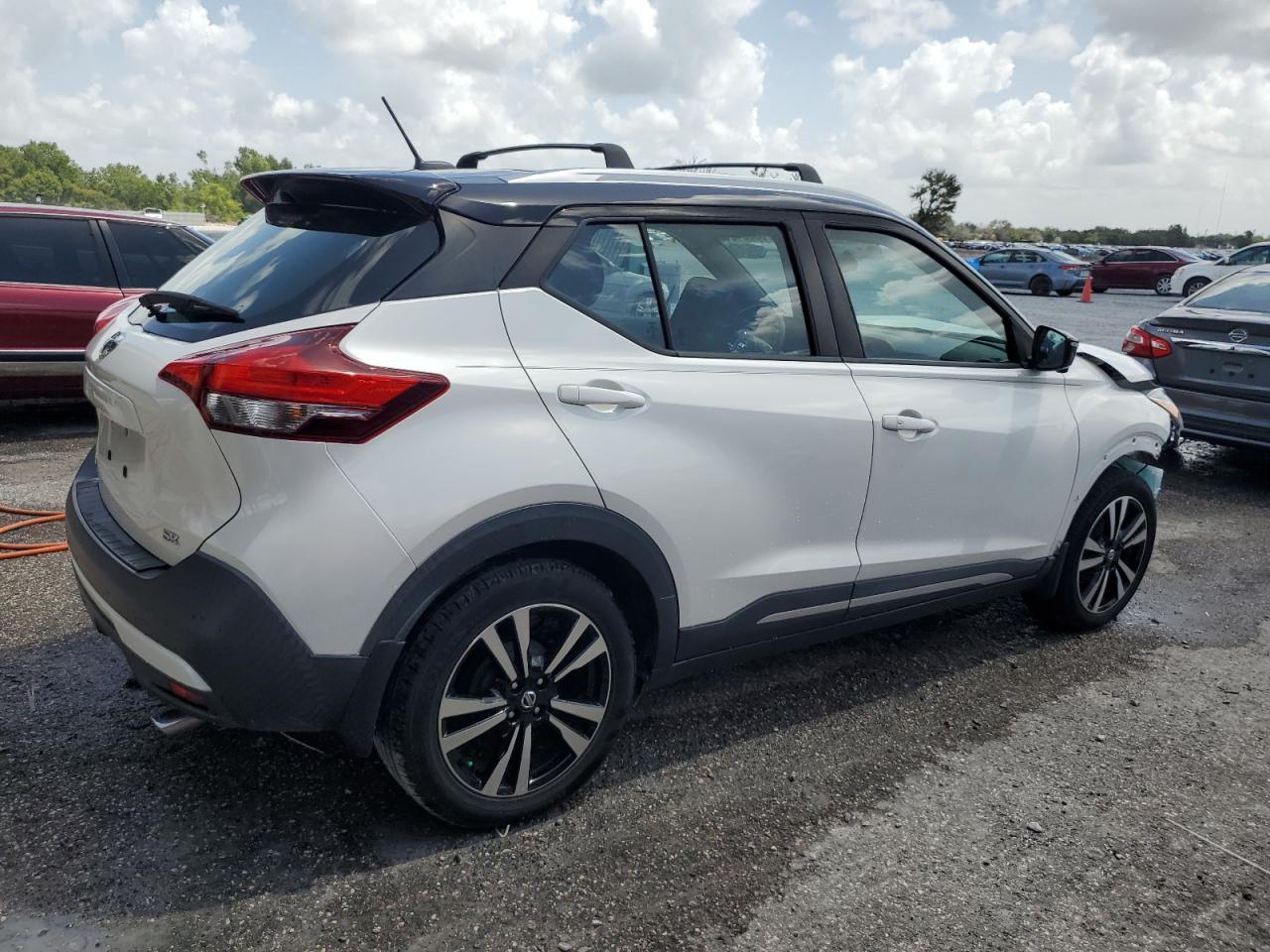 2019 Nissan Kicks S VIN: 3N1CP5CU7KL501027 Lot: 66304015