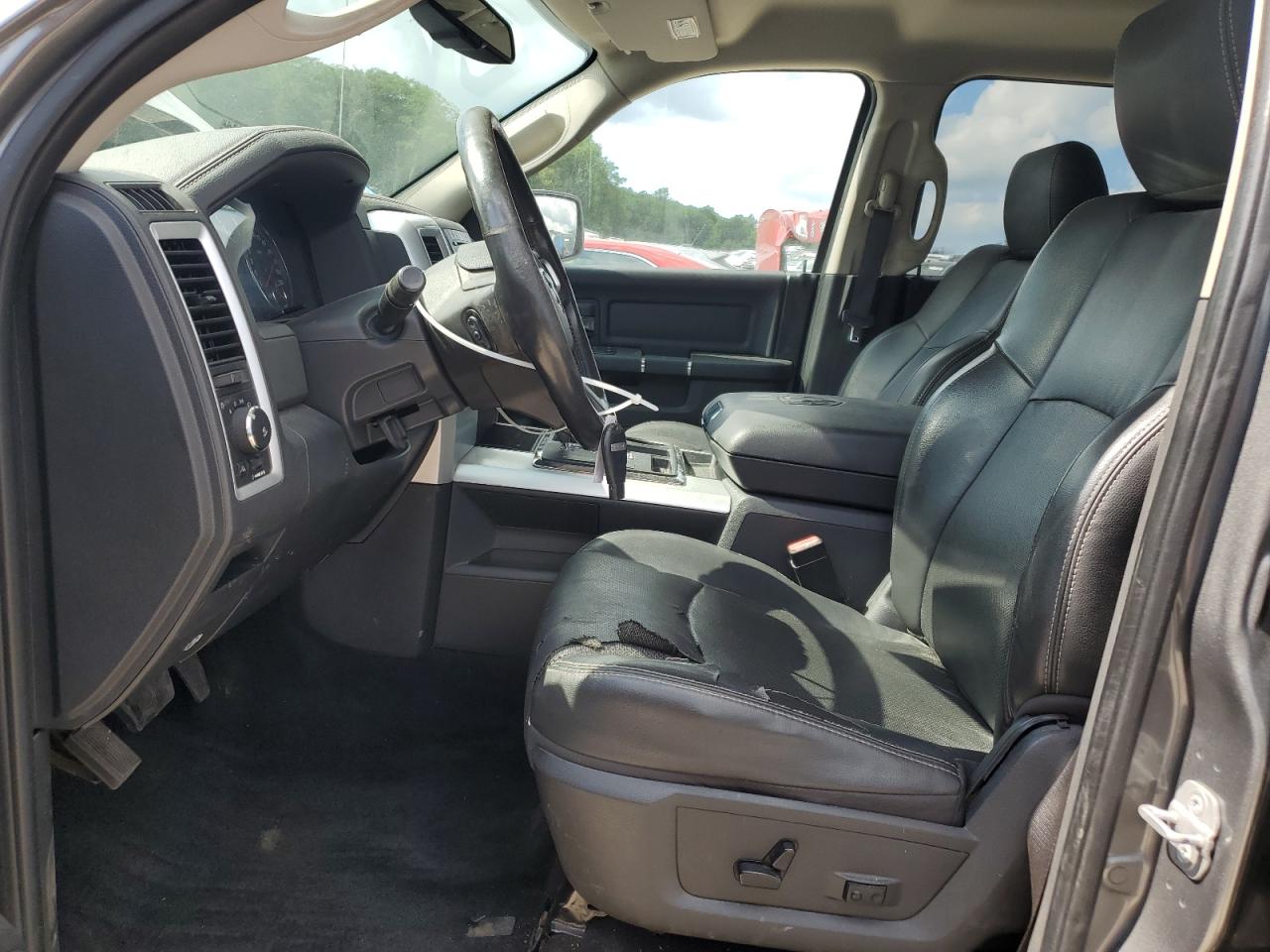 2010 Dodge Ram 1500 VIN: 1D7RV1CT7AS165883 Lot: 62870885