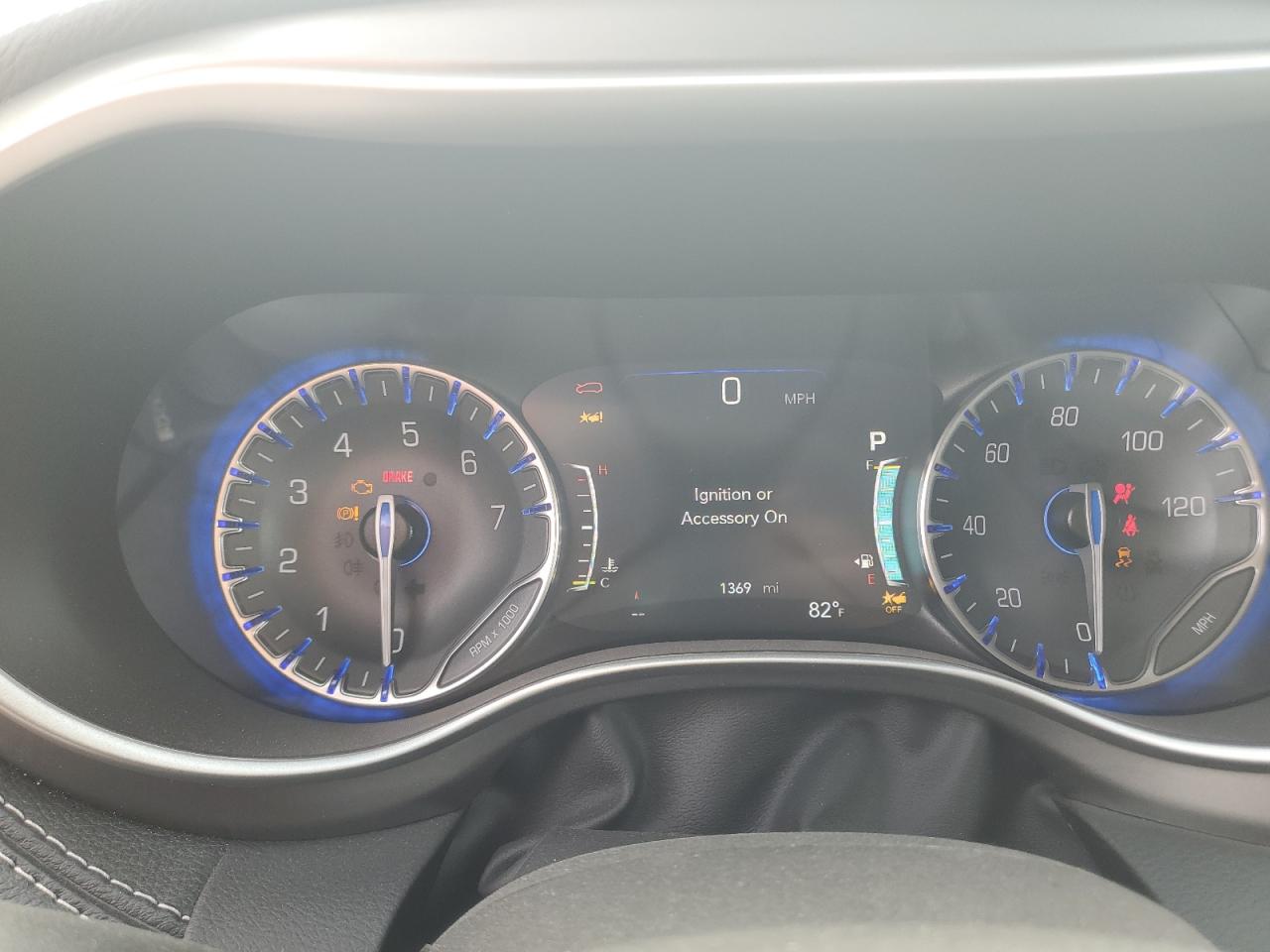 2023 Chrysler Pacifica Touring L VIN: 2C4RC1BG4PR575183 Lot: 65431805