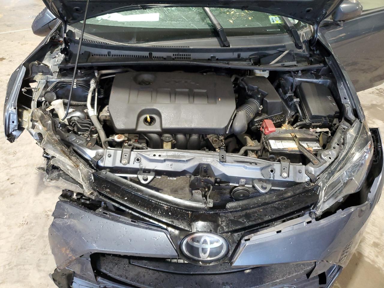 2018 Toyota Corolla L VIN: 2T1BURHE2JC052867 Lot: 63064785