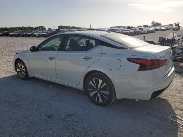  NISSAN ALTIMA 2022 Белы