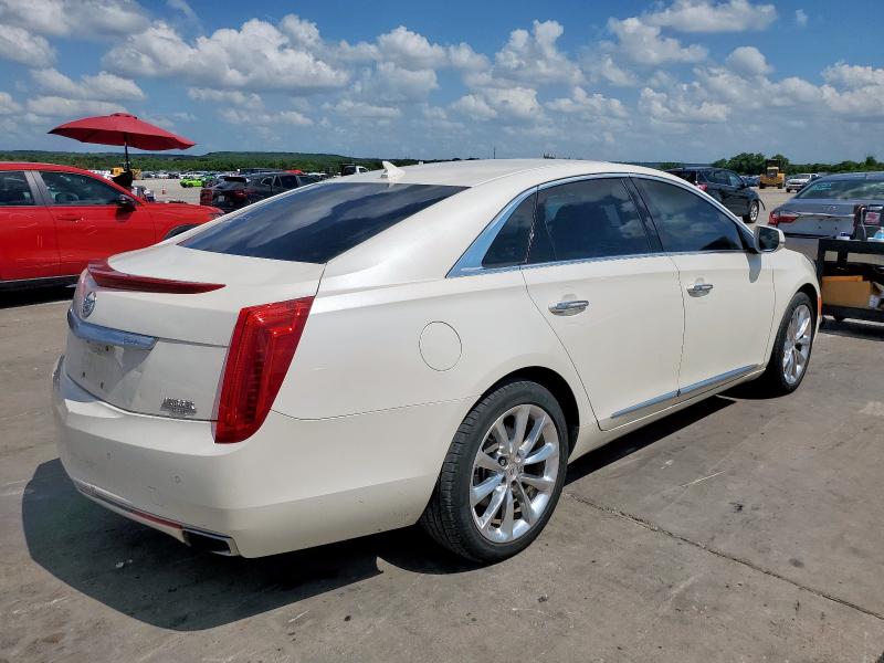  CADILLAC XTS 2013 Biały