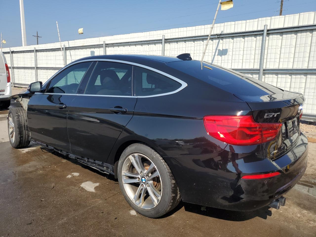 2017 BMW 330 Xigt VIN: WBA8Z9C39HG826980 Lot: 65331255