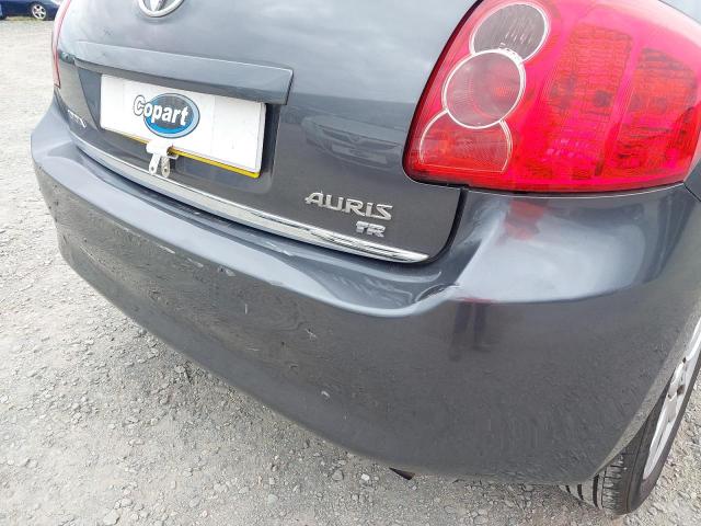 2007 TOYOTA AURIS TR V