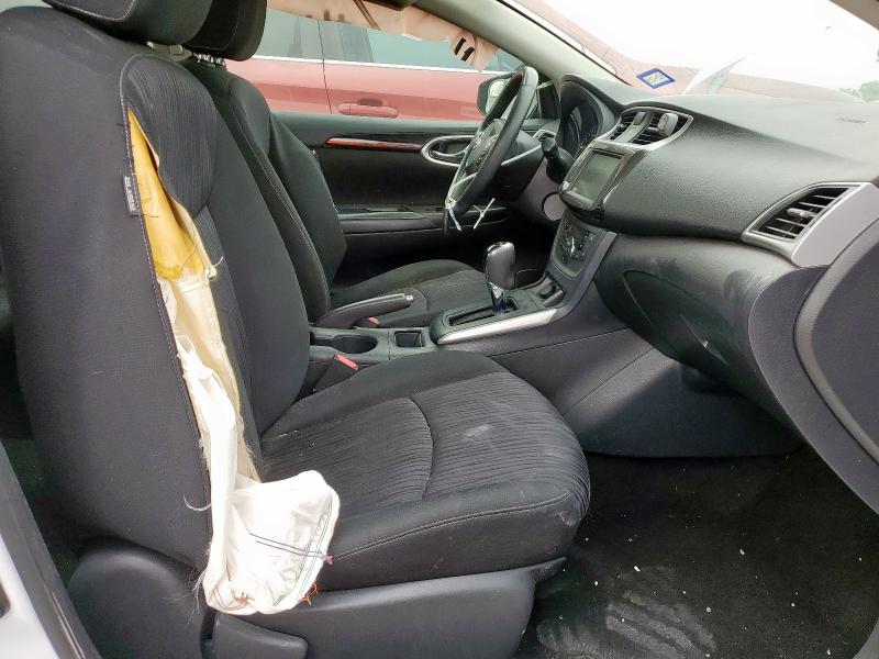  NISSAN SENTRA 2019 Белы