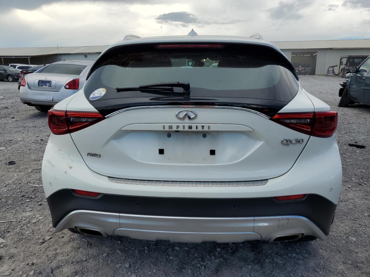 2018 Infiniti Qx30 Pure VIN: SJKCH5CR0JA003955 Lot: 64757945