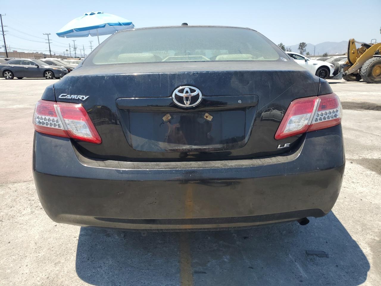 2010 Toyota Camry Base VIN: 4T1BF3EK7AU011568 Lot: 64130625