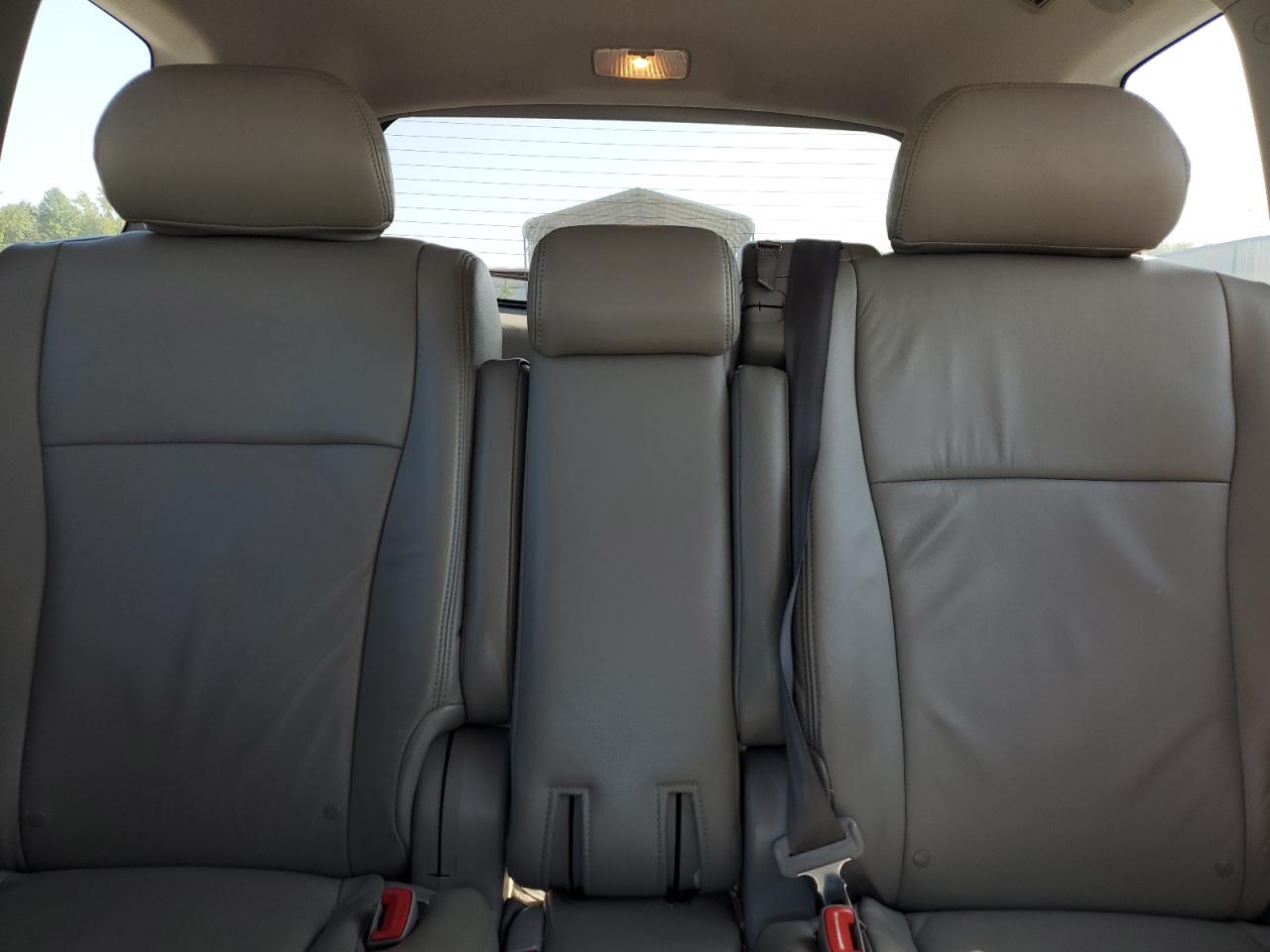 2010 Toyota Highlander VIN: 5TDZK3EH5AS003962 Lot: 63299265