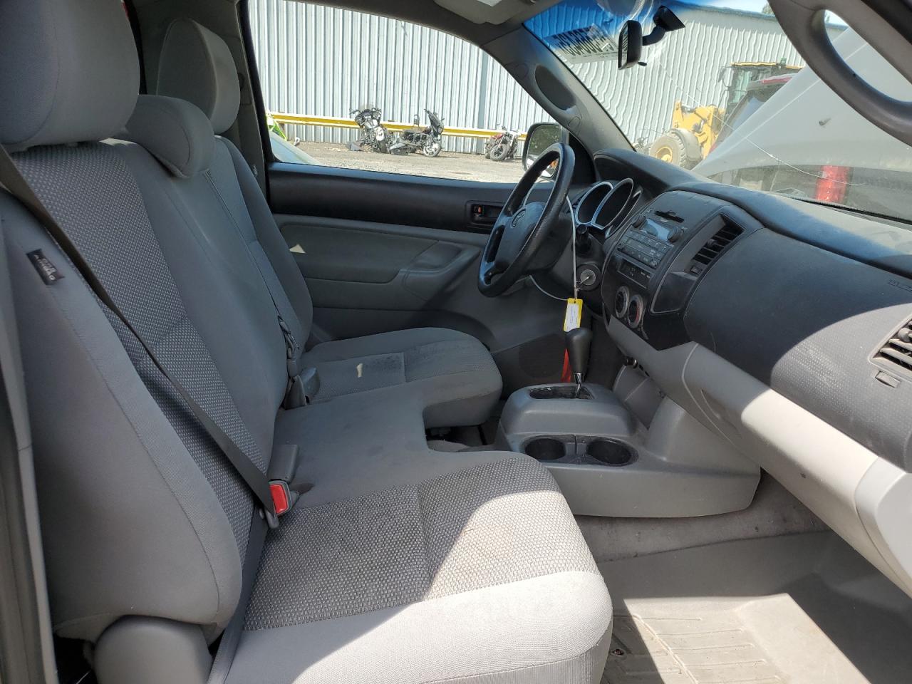 2011 Toyota Tacoma VIN: 5TFNX4CN8BX001083 Lot: 65566435