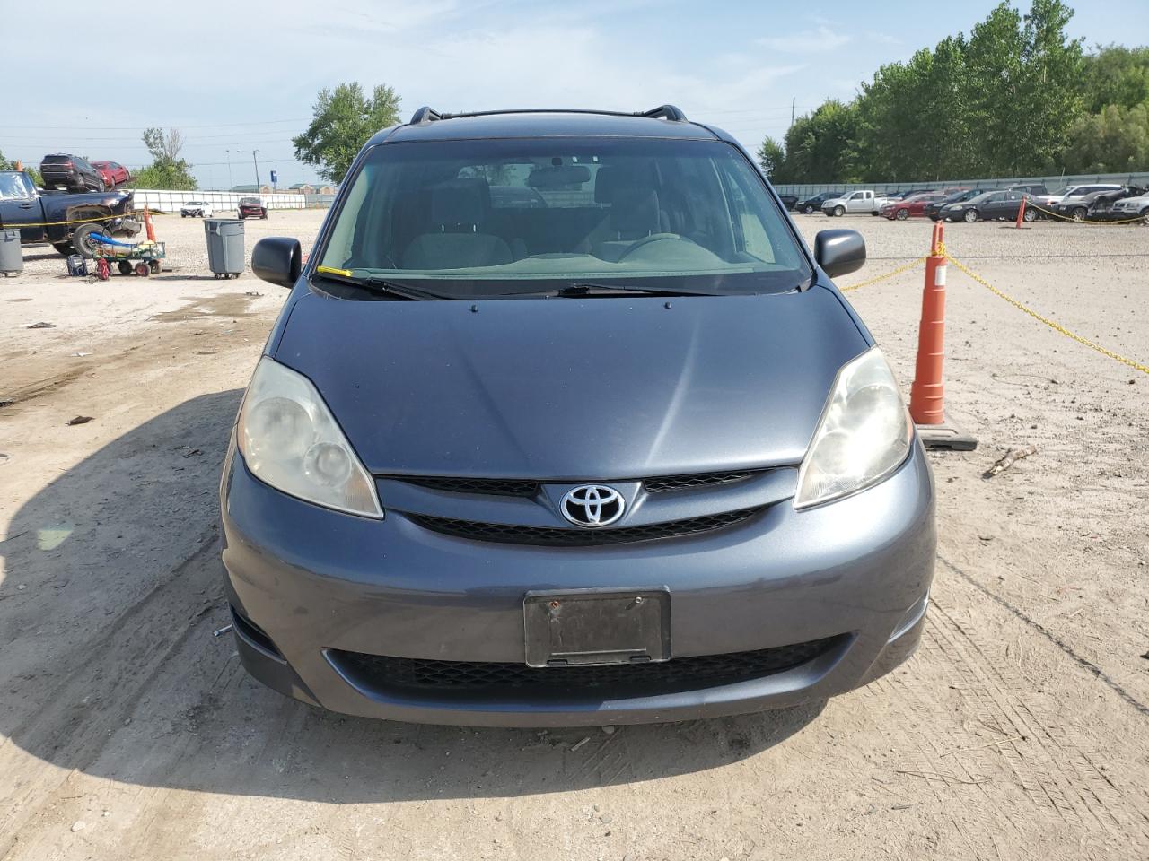 2008 Toyota Sienna Ce VIN: 5TDZK23C18S183422 Lot: 66025155
