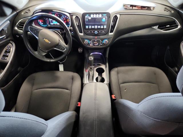 Sedans CHEVROLET MALIBU 2017 Granatowy