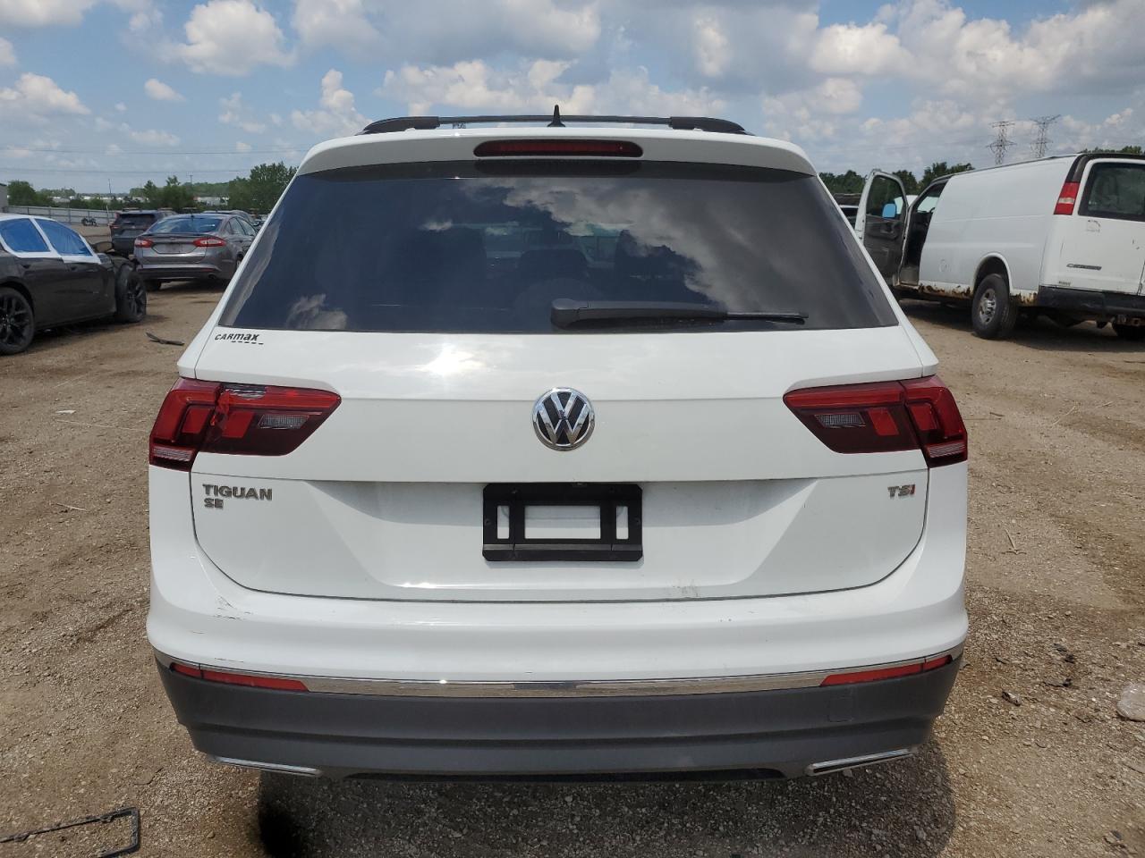 2018 Volkswagen Tiguan Se VIN: 3VV3B7AX5JM077894 Lot: 64114905