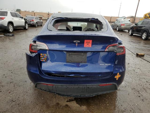  TESLA MODEL Y 2024 Blue