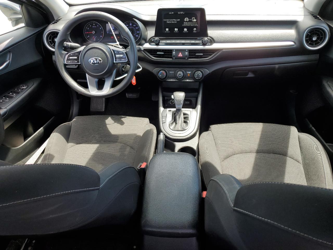 2020 Kia Forte Fe VIN: 3KPF24AD9LE209049 Lot: 66223935