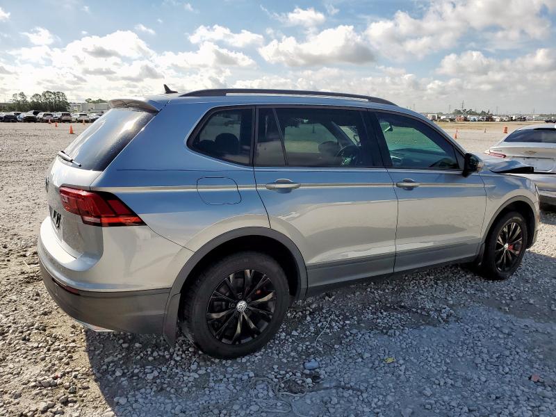  VOLKSWAGEN TIGUAN 2020 Серебристый