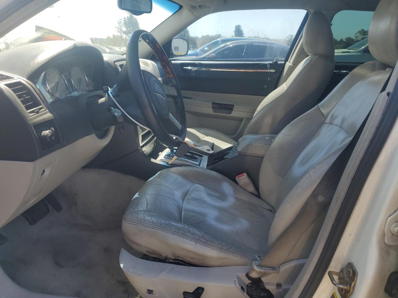 2005 Chrysler 300C VIN: 2C3AA63H55H152935 Lot: 63118225