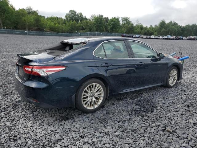  TOYOTA CAMRY 2018 Blue