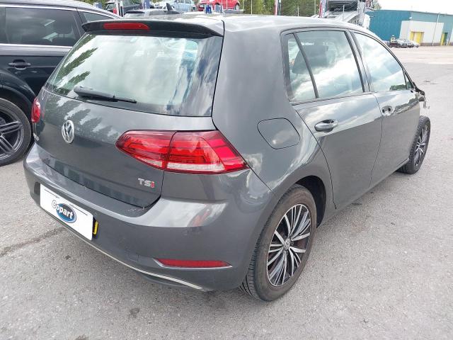 2017 VOLKSWAGEN GOLF SE TS