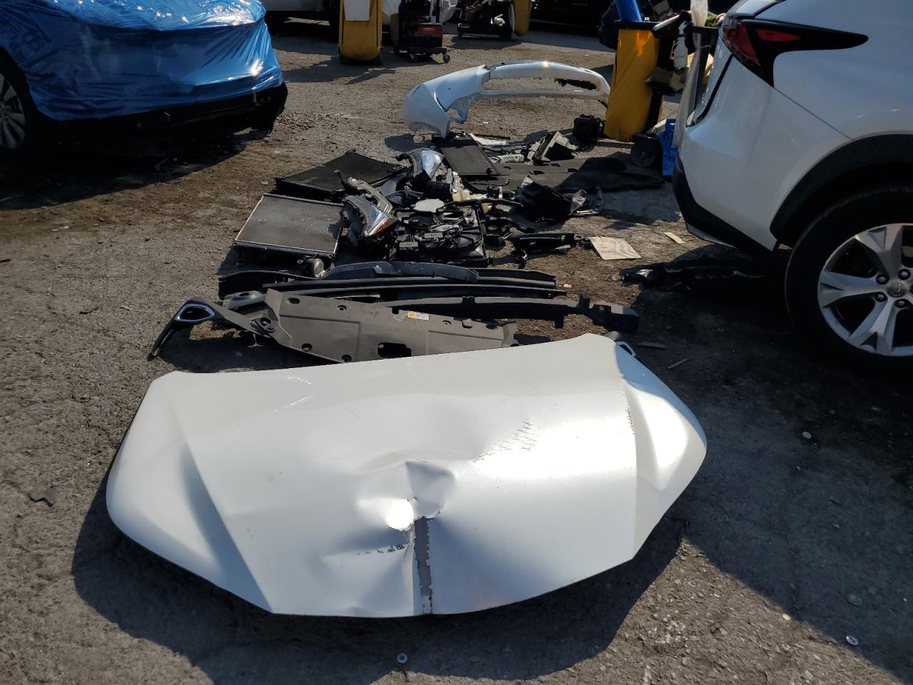 2017 Lexus Nx 200T Base VIN: JTJYARBZ8H2083531 Lot: 64679265