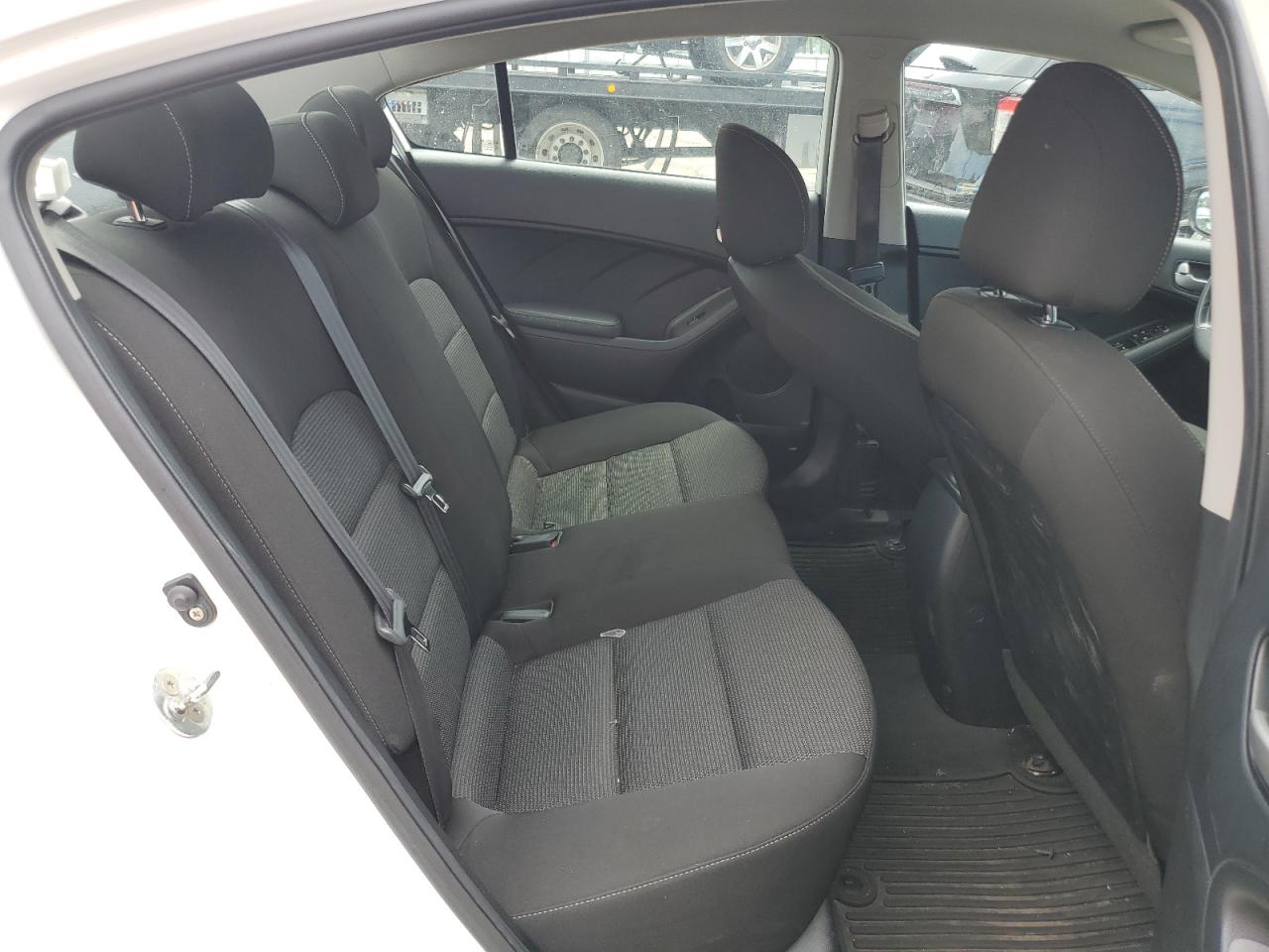 2017 Kia Forte Lx VIN: 3KPFK4A7XHE160249 Lot: 64880985