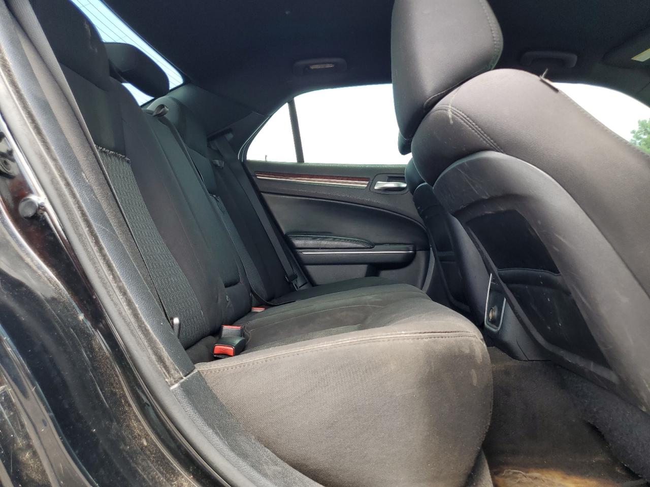 2012 Chrysler 300 VIN: 2C3CCAAG1CH312130 Lot: 65351285